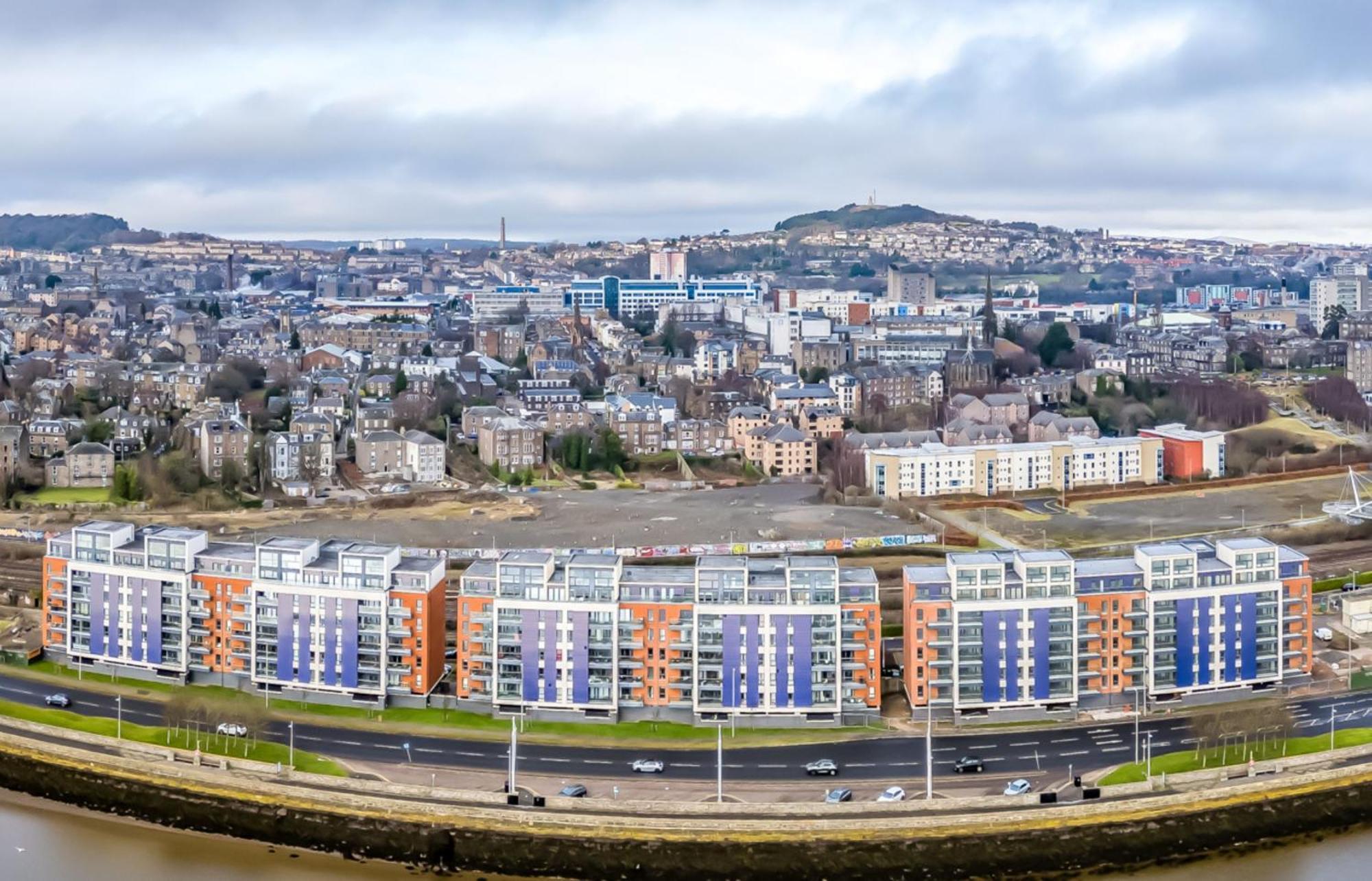 Luxe Riverside Duplex Penthouse, Amazing Views With 2 X Balcony, 3 X King Bedrooms, 2 X Bathrooms, Fully Equipped, River And City Views, Poker Table Plus Games, Free Parking, 10 Min To Uni And 5 Mins To Supermarket, Car Hire Available Poa Dundee Exterior foto